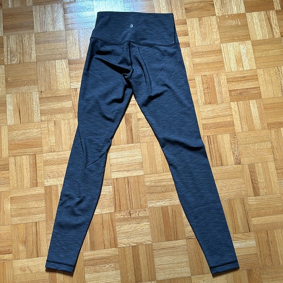 Lululemon wonder under leggings - Picture 2 of 3